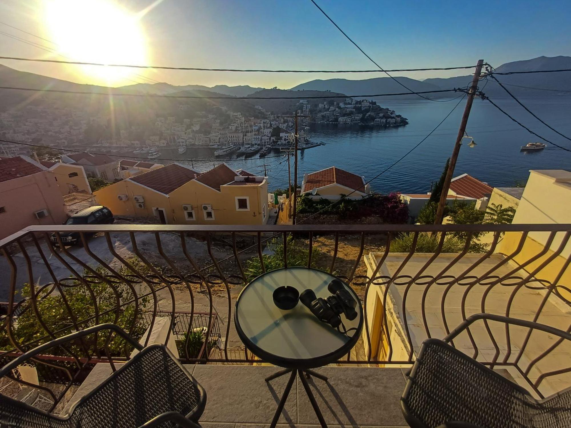 Ferienwohnung Duchess Harbour View Symi Exterior foto